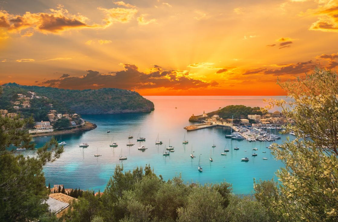 puestas de sol de Mallorca vista de un embarcadero
